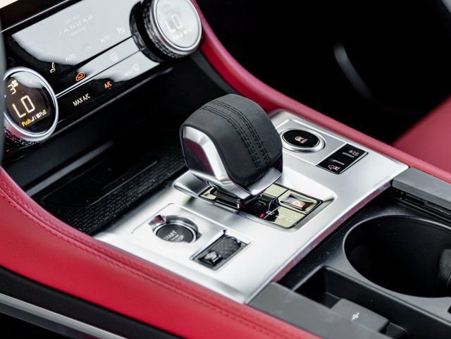 New 2026 Jaguar F-PACE R-Dynamic S AWD/4WD image 19