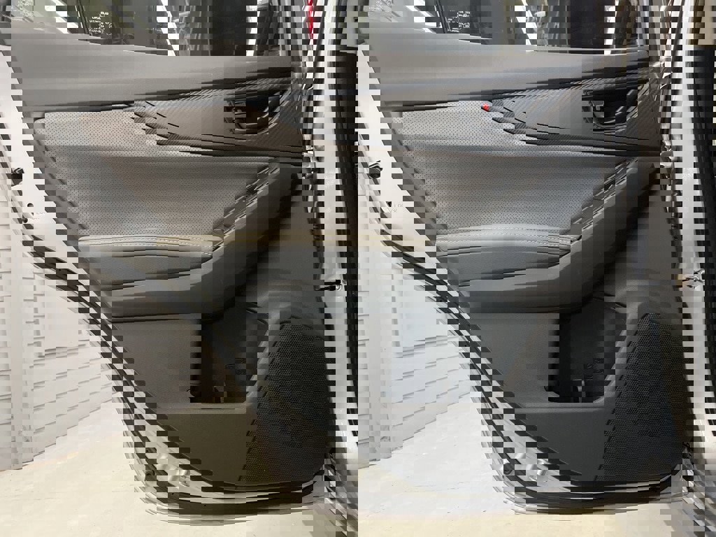 Used 2021 Subaru Crosstrek 2.5i Sport w/ Moonroof Package image 27