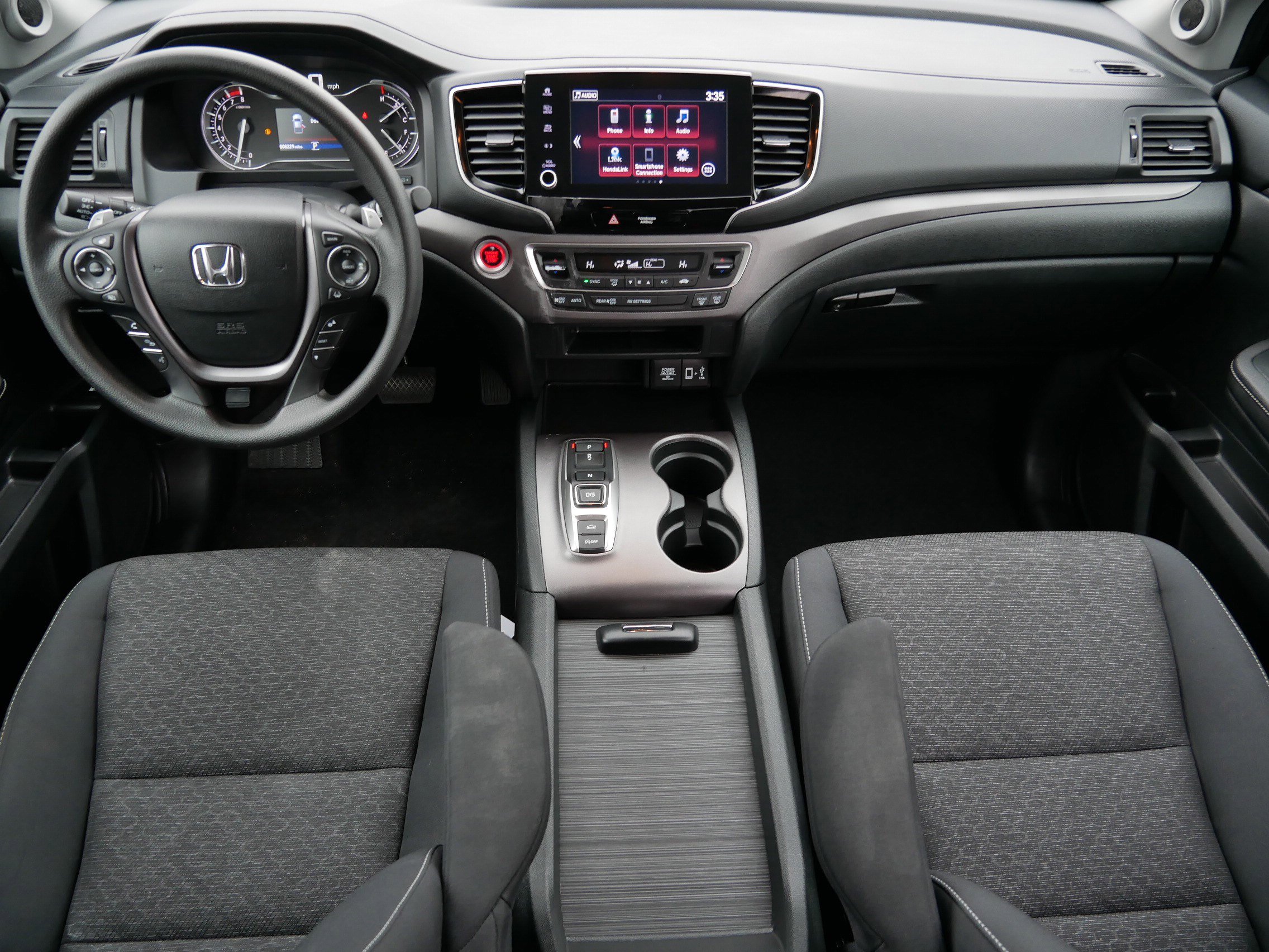 Used 2023 Honda Ridgeline Sport image 10