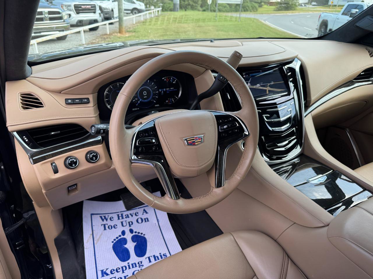Used 2020 Cadillac Escalade ESV Platinum AWD/4WD image 41