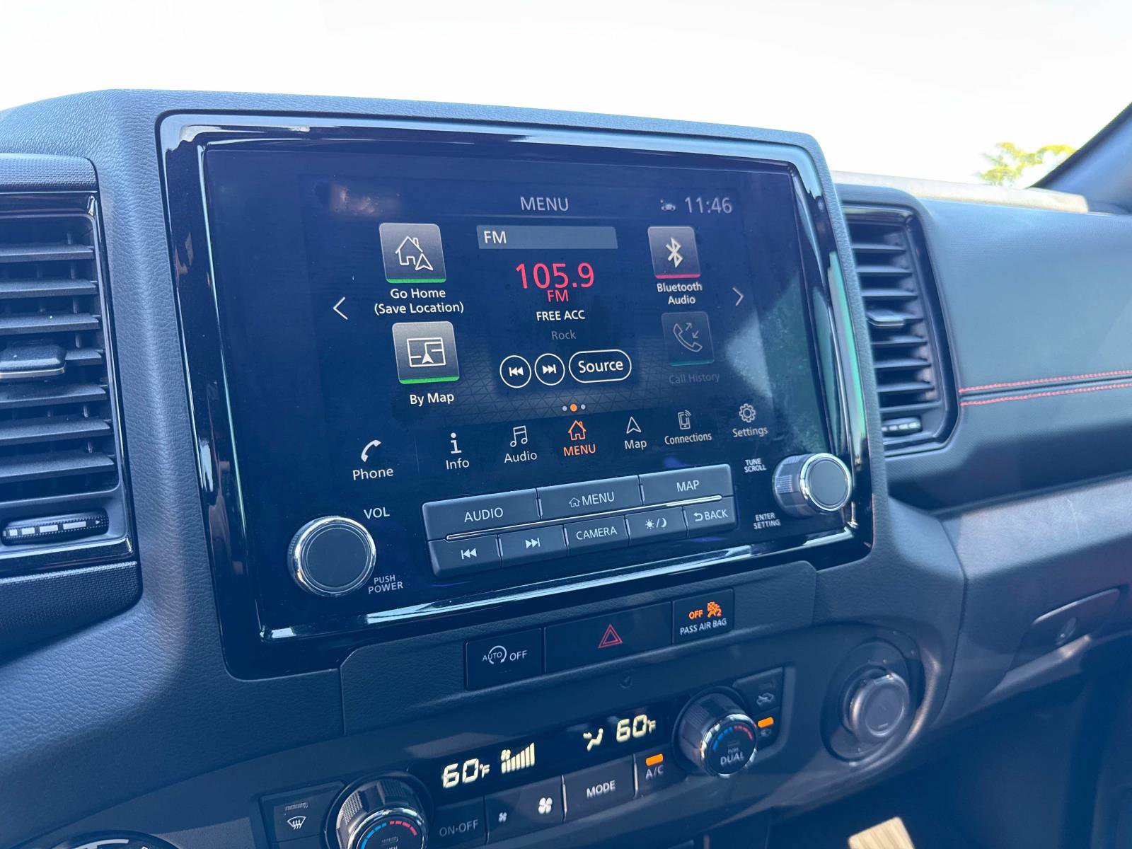 Used 2023 Nissan Frontier PRO-4X w/ Technology Package image 24