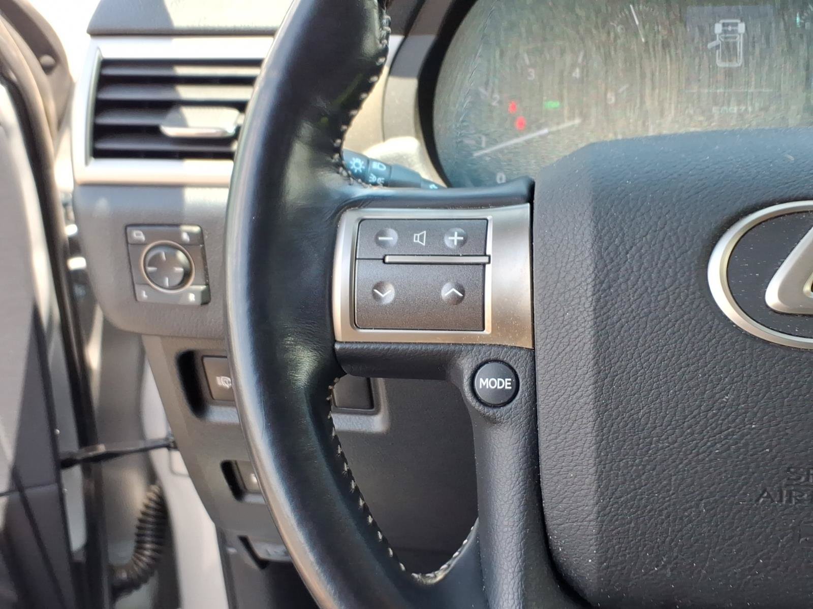 Used 2018 Lexus GX 460 Premium w/ Premium Package AWD/4WD image 19
