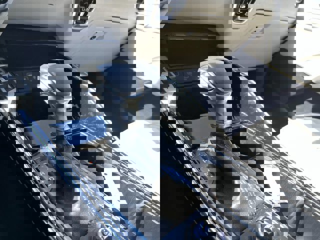 Used 2022 Kia Sorento SX image 16