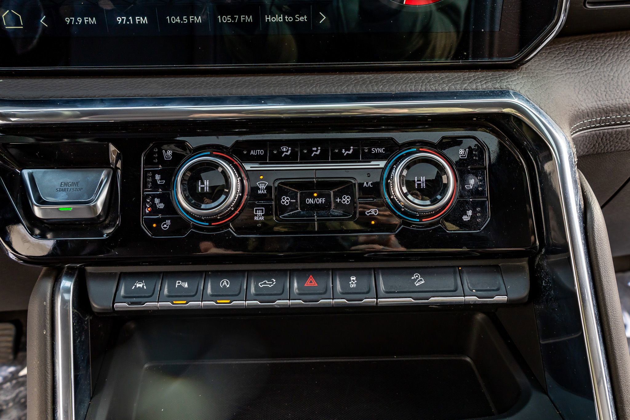 Used 2025 GMC Sierra 1500 Denali image 26