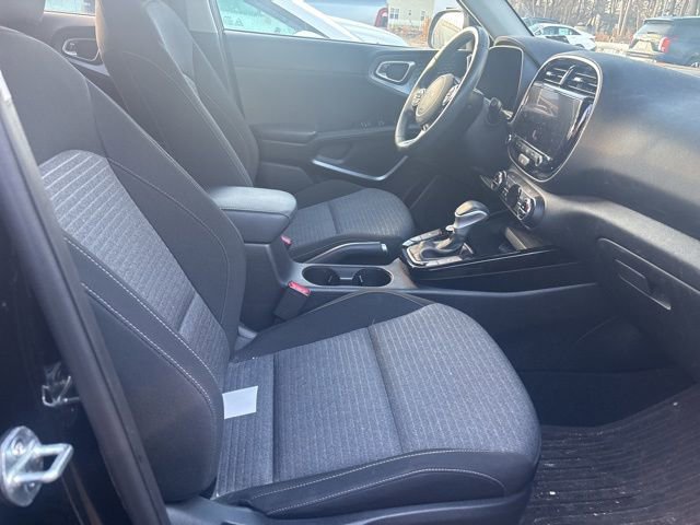 Used 2023 Kia Soul EX image 10
