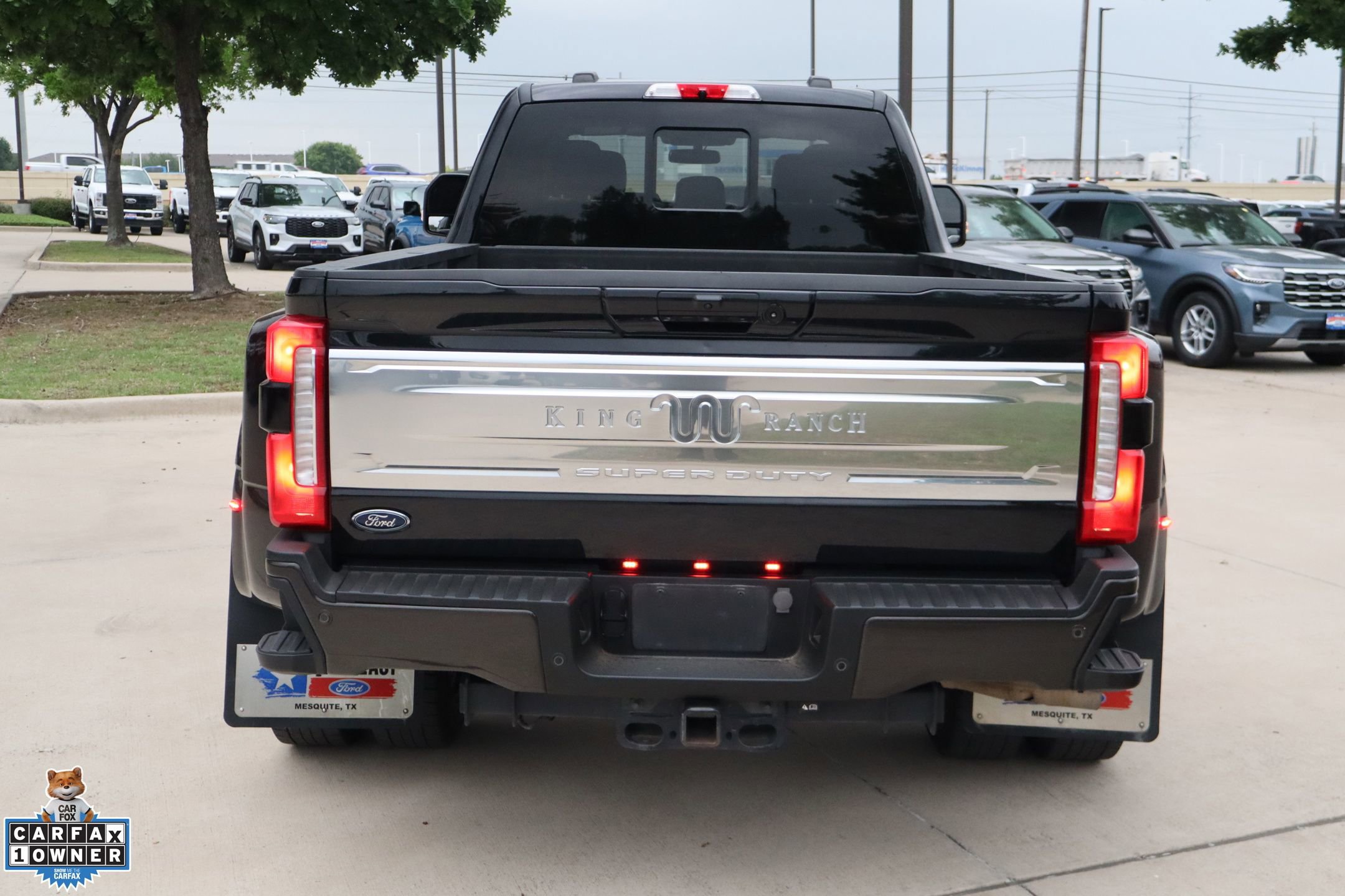 Certified 2024 Ford F350 King Ranch w/ FX4 Off-Road Package AWD/4WD image 4