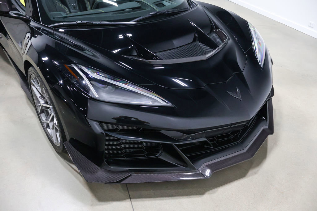 Used 2026 Chevrolet Corvette ZR1 w/ ZR1 Carbon Fiber Aero Package image 79