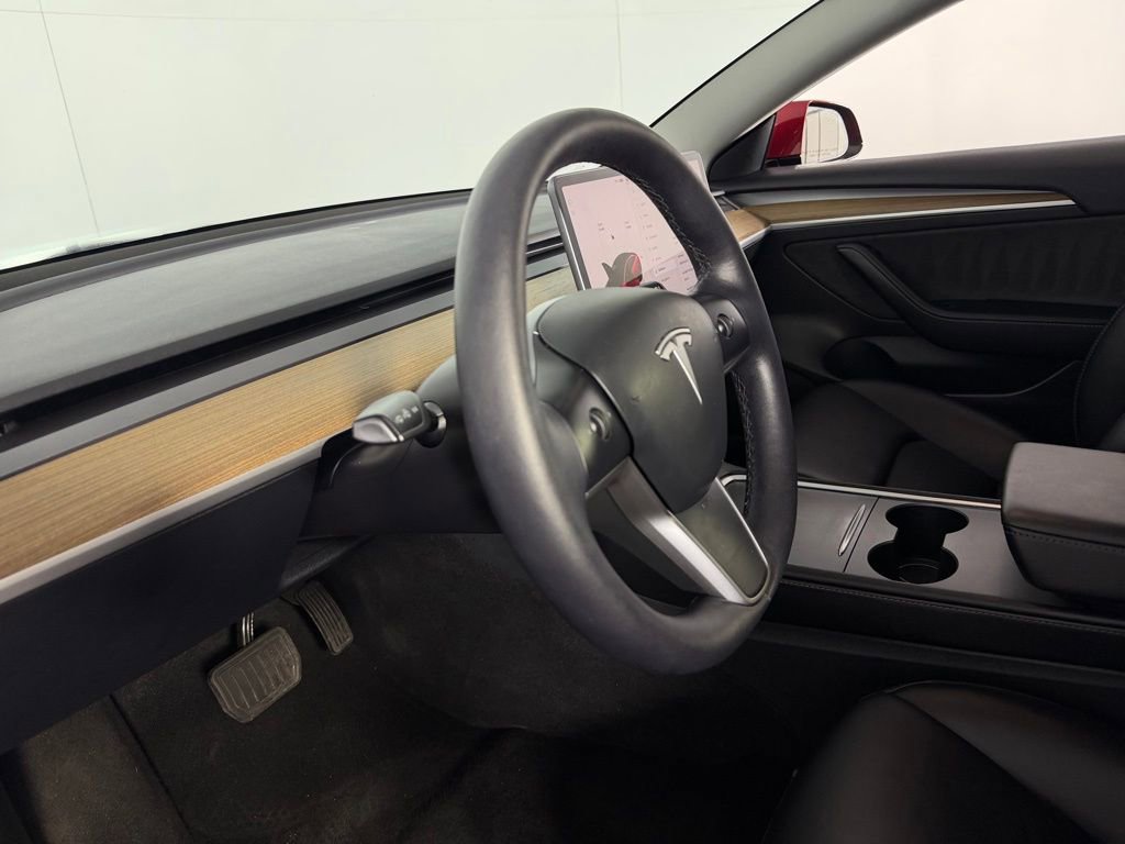 Used 2023 Tesla Model 3 Standard Range image 21