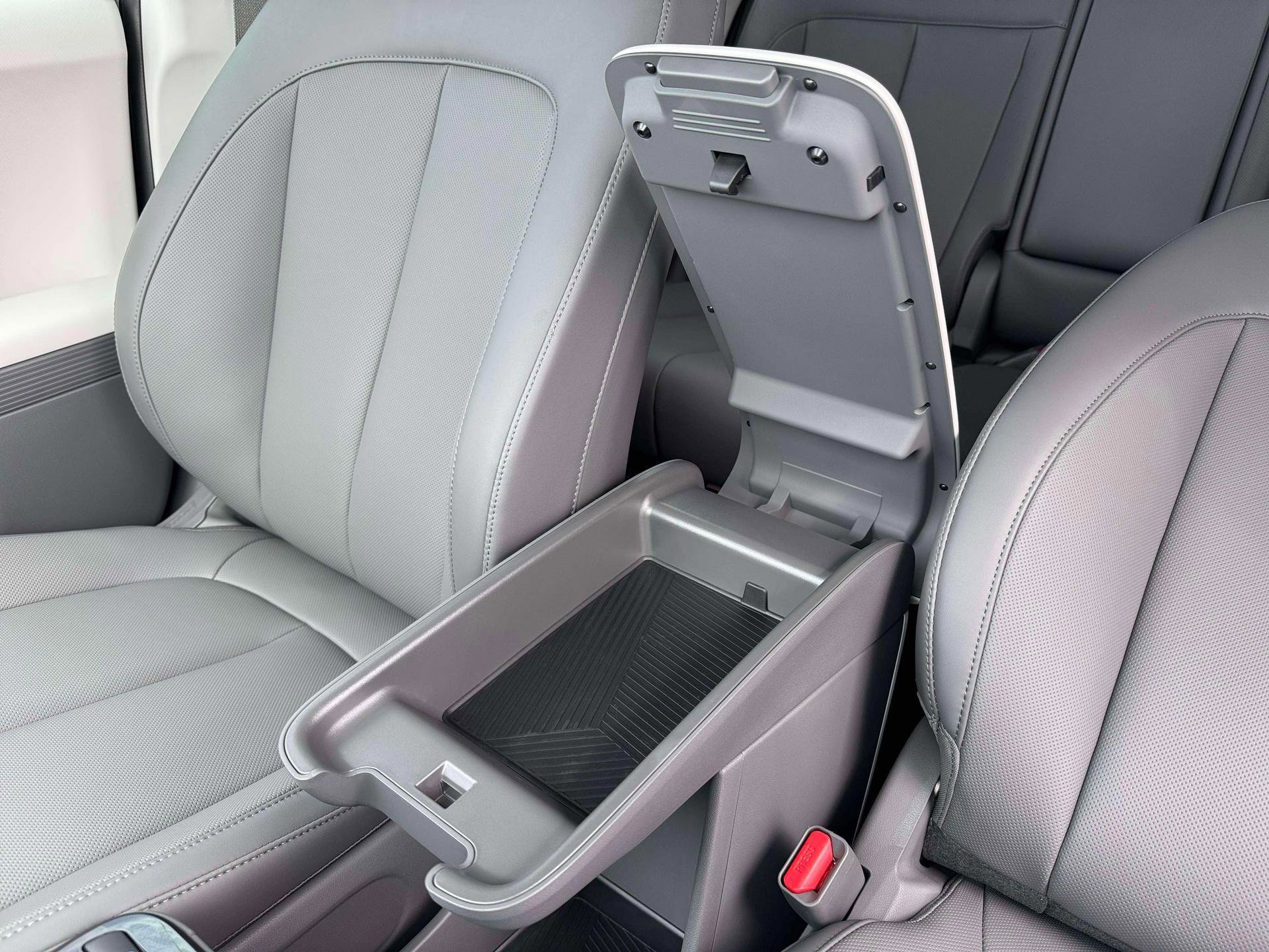 New 2026 Hyundai Ioniq 5 SEL image 18