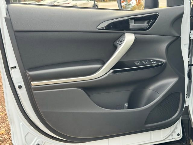 New 2026 Mitsubishi Eclipse Cross LE image 17