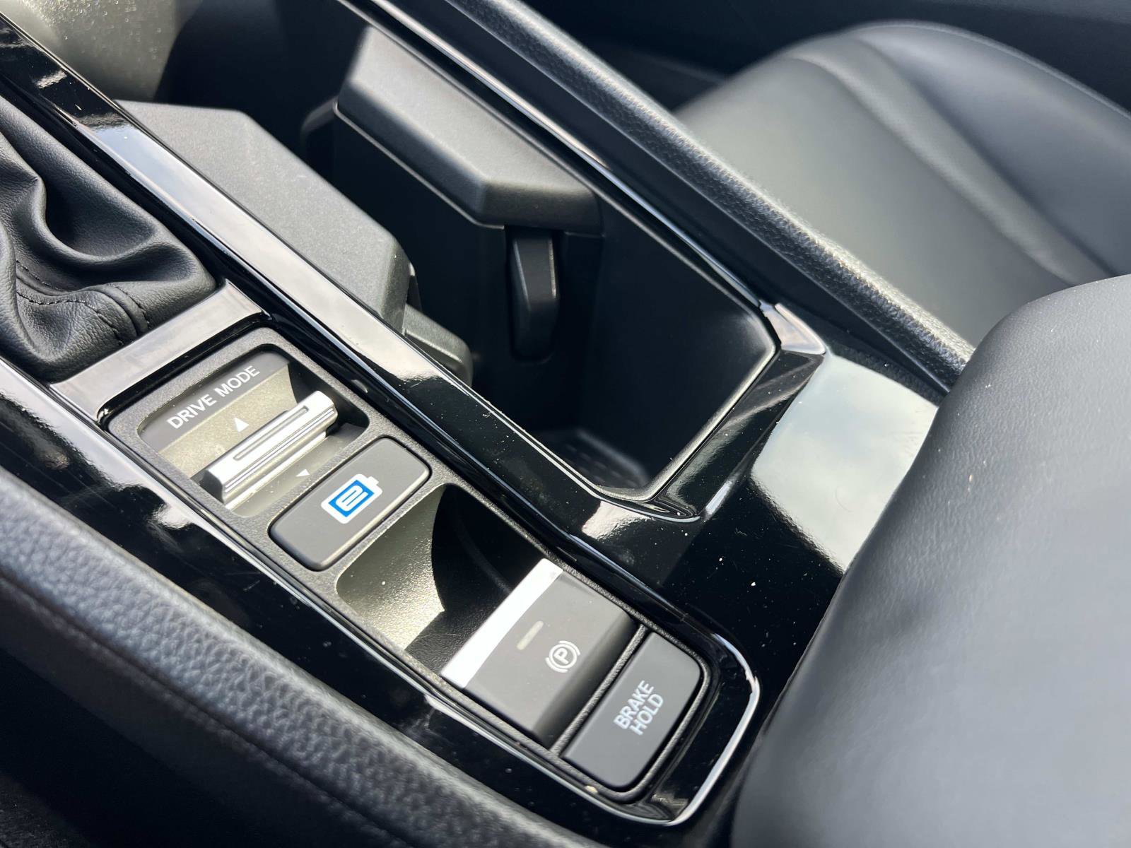 Certified 2024 Honda Accord Sport image 17