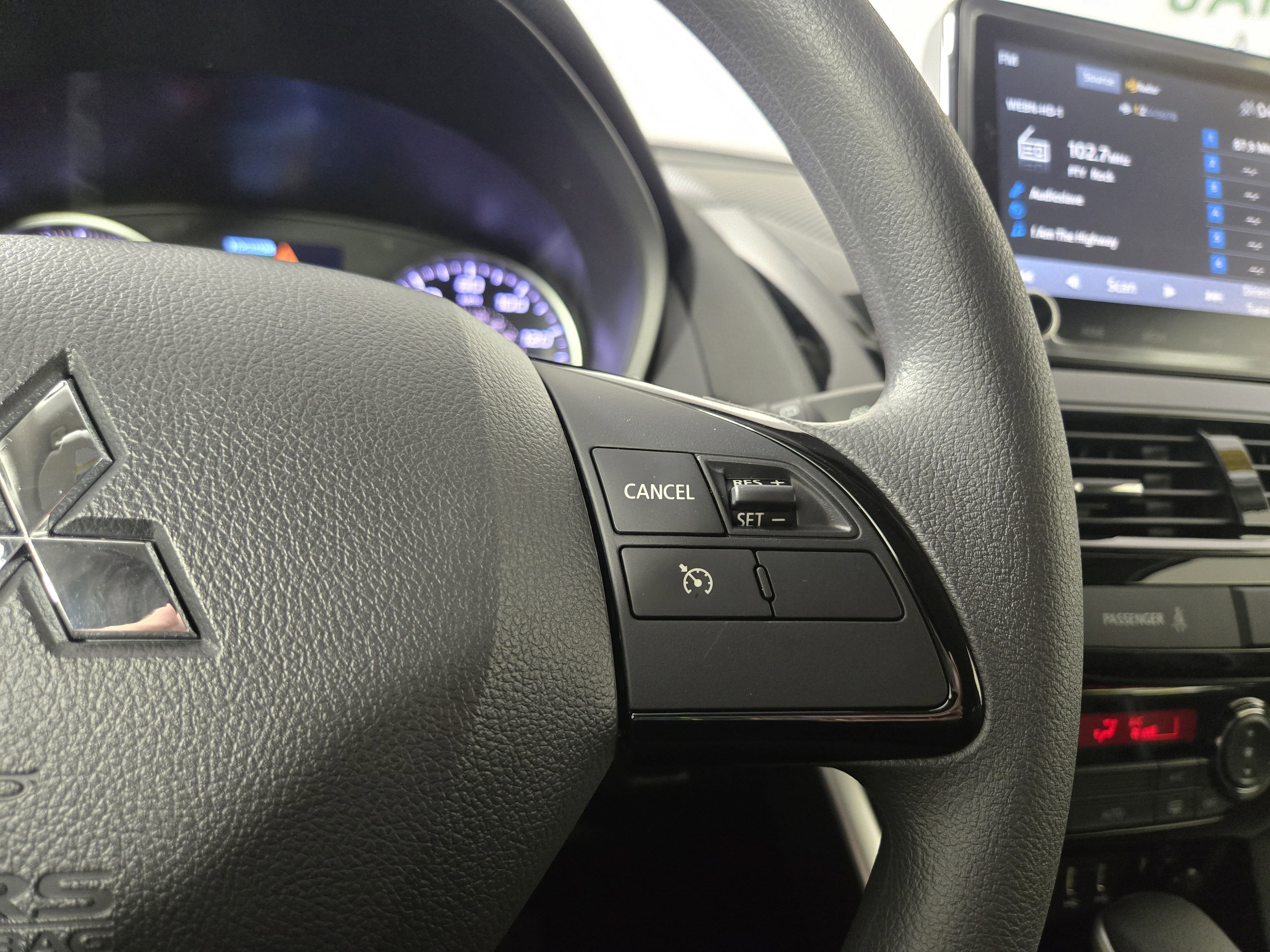 New 2026 Mitsubishi Eclipse Cross LE image 15