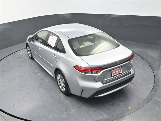 Used 2022 Toyota Corolla LE image 23