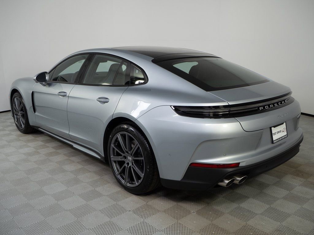 New 2026 Porsche Panamera RWD image 3