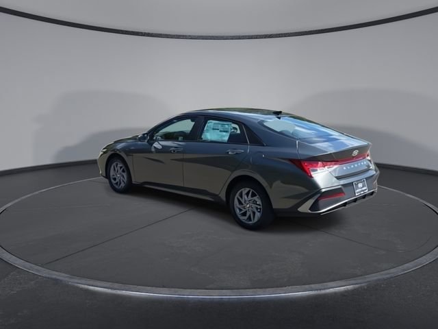 New 2025 Hyundai Elantra Blue image 6