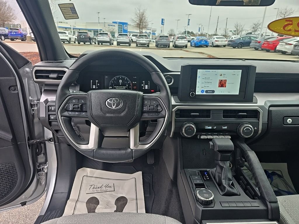 Used 2025 Toyota 4Runner SR5 image 31