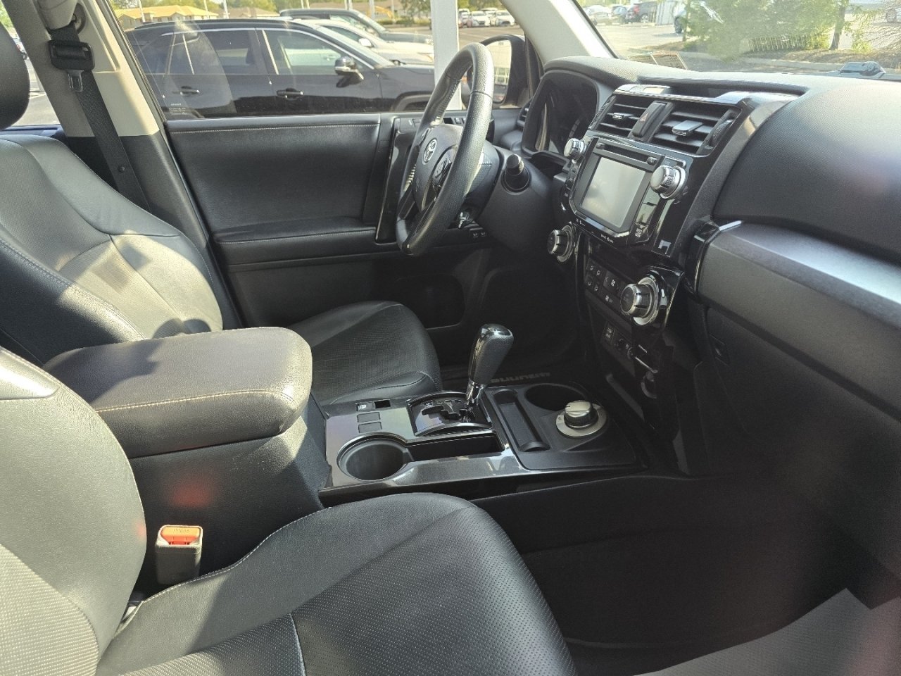 Used 2019 Toyota 4Runner Limited AWD/4WD image 13