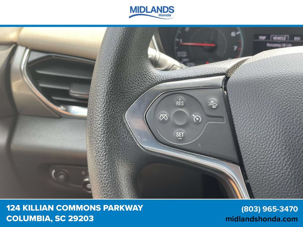 Used 2023 Chevrolet Traverse LS w/ Safety Package FWD image 21
