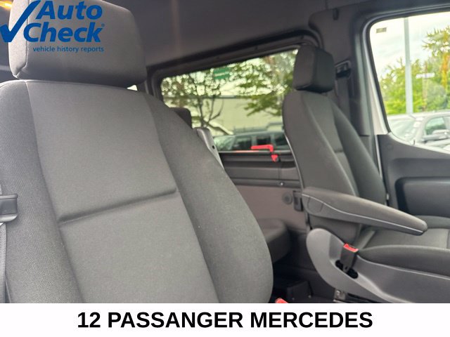 Used 2025 Mercedes-Benz Sprinter 2500 image 28