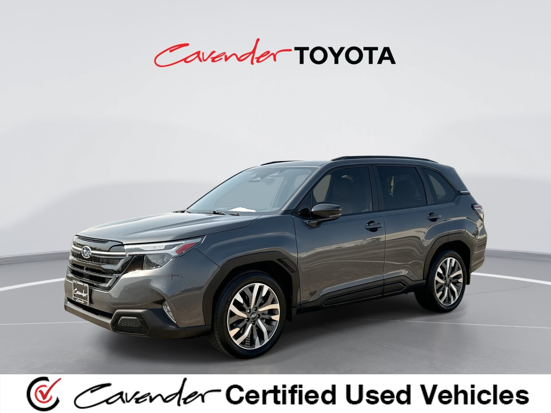Used 2025 Subaru Forester Touring w/ Popular Package - Touring AWD/4WD image 1