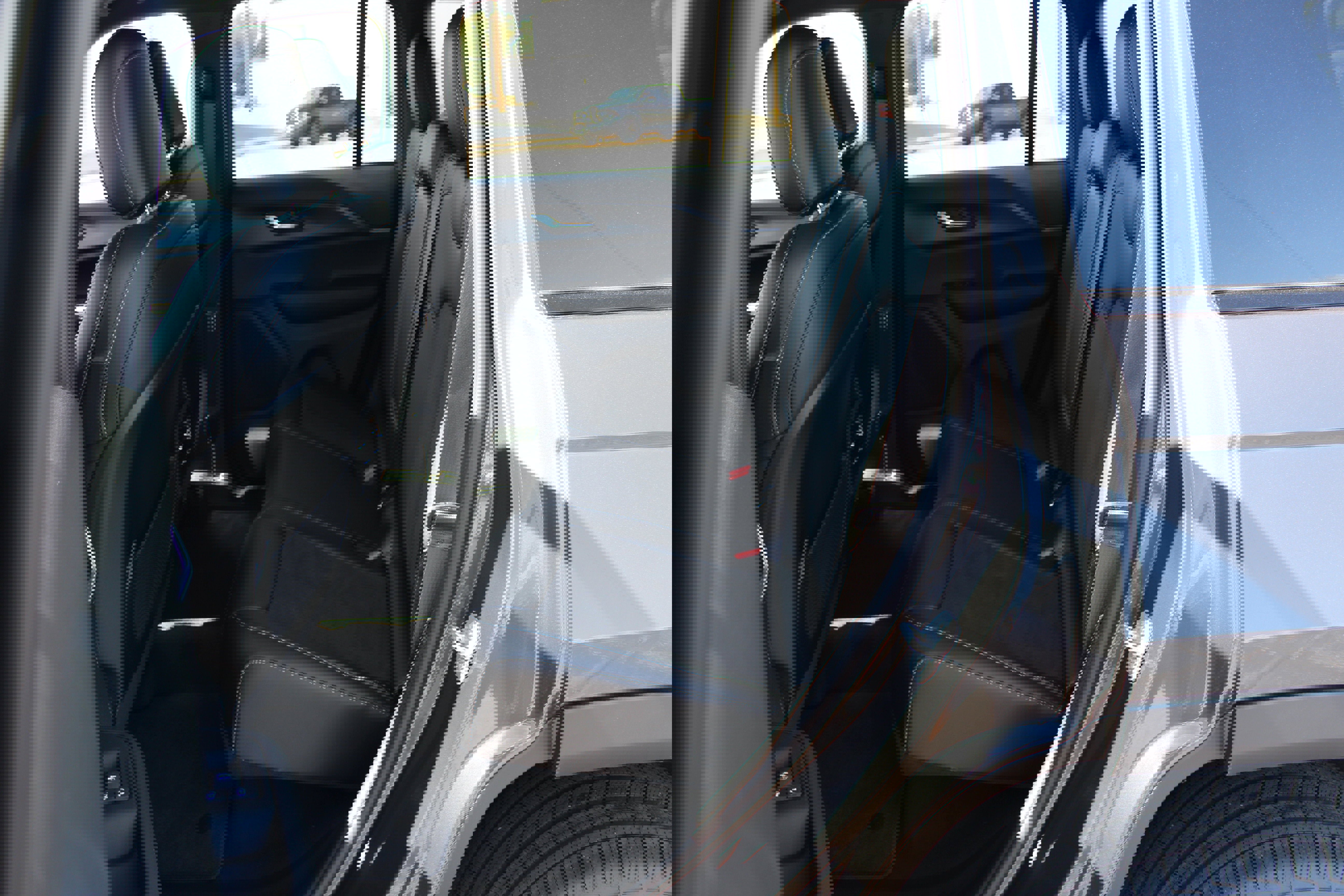 New 2025 Jeep Grand Cherokee Altitude image 18