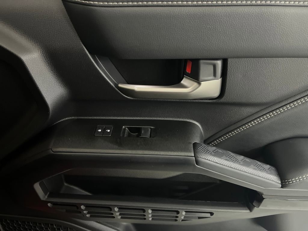 Used 2025 Toyota 4Runner Limited image 54