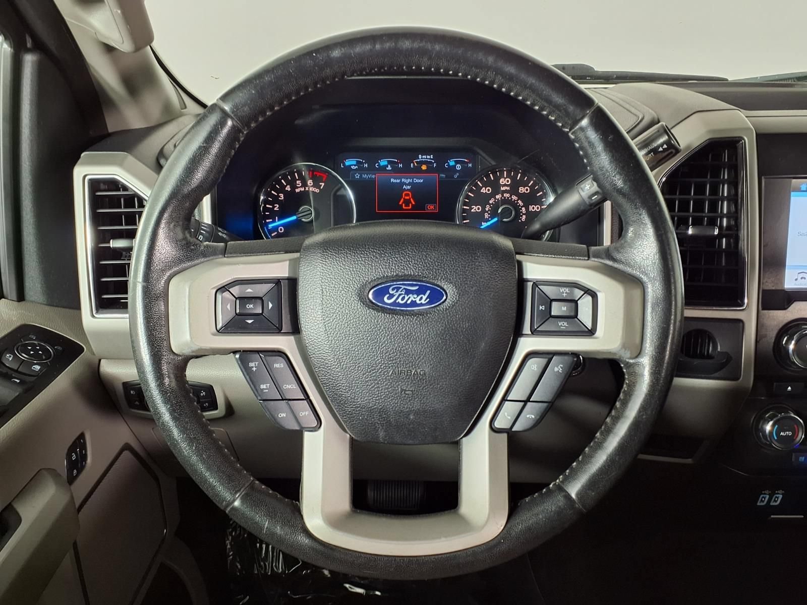 Used 2017 Ford F150 Lariat RWD image 24