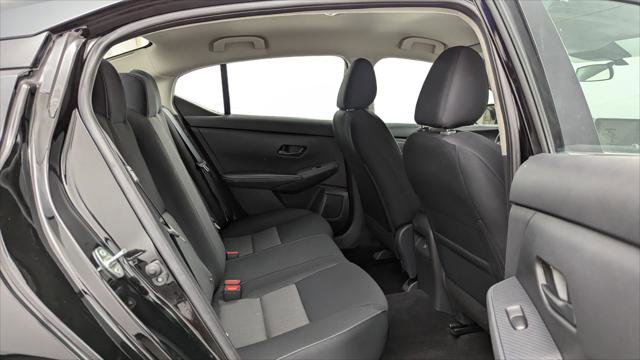 Used 2025 Nissan Sentra SV image 19