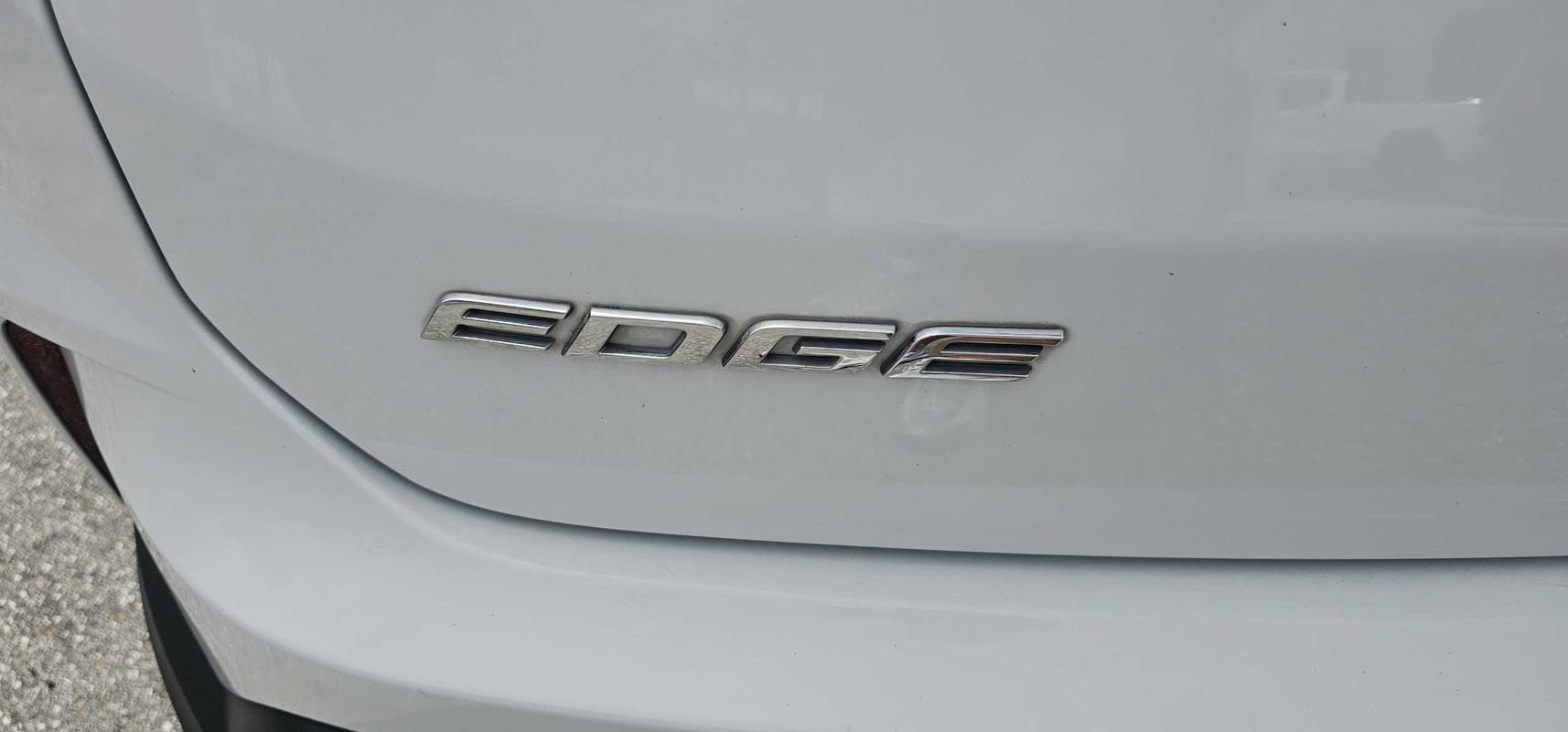 Used 2020 Ford Edge SE AWD/4WD image 21