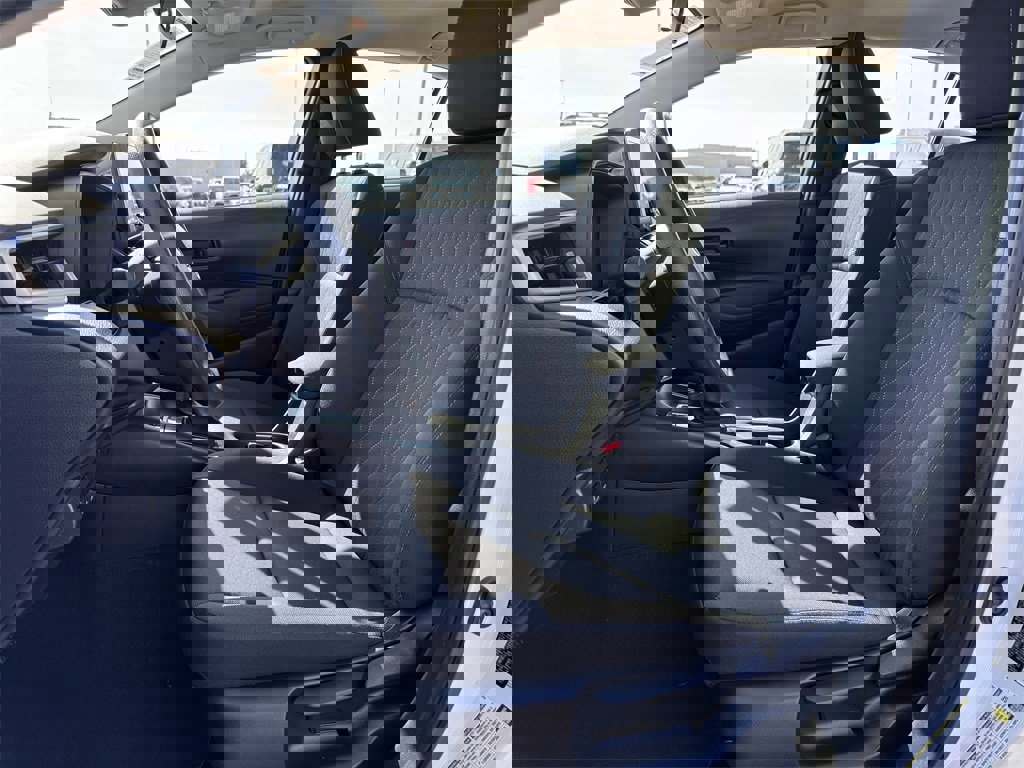 Certified 2025 Toyota Corolla LE image 26