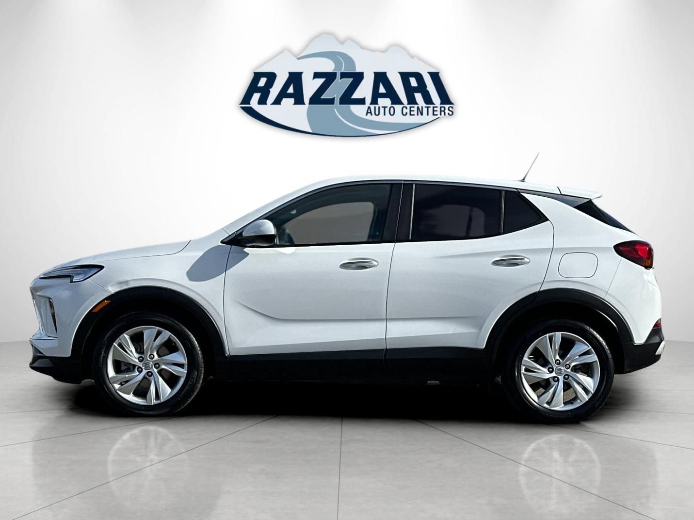 Used 2024 Buick Encore GX Preferred FWD image 6