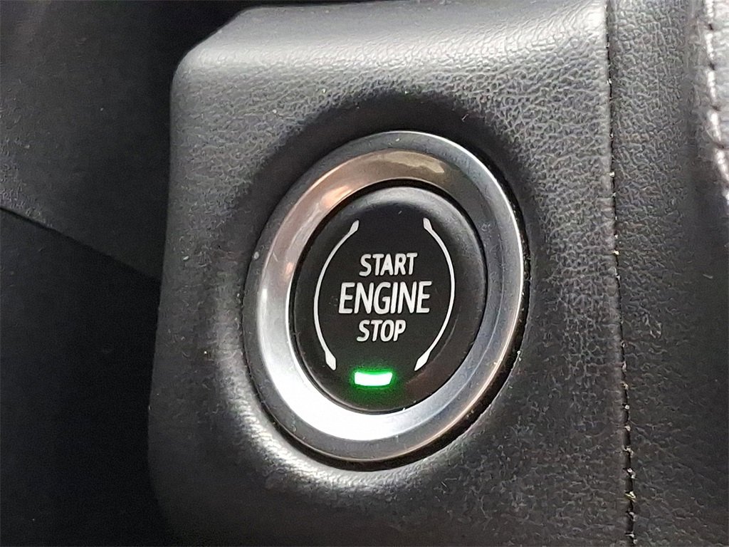 Used 2021 Chevrolet Tahoe Z71 image 26