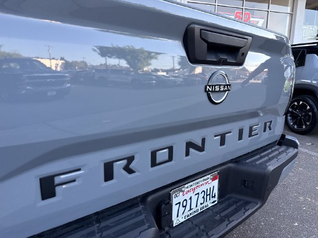 Used 2026 Nissan Frontier SV w/ Tow Package RWD image 30