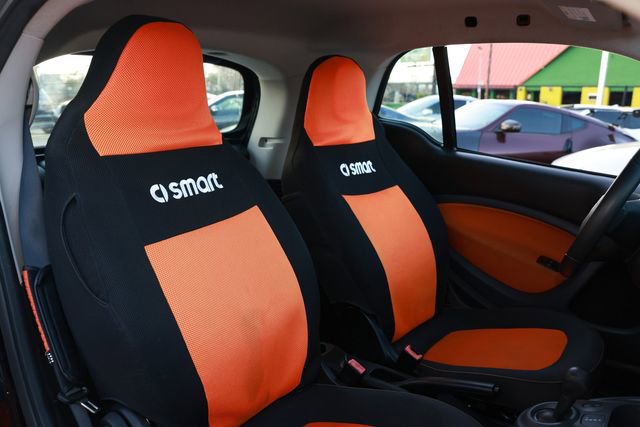 Used 2016 smart fortwo passion image 13