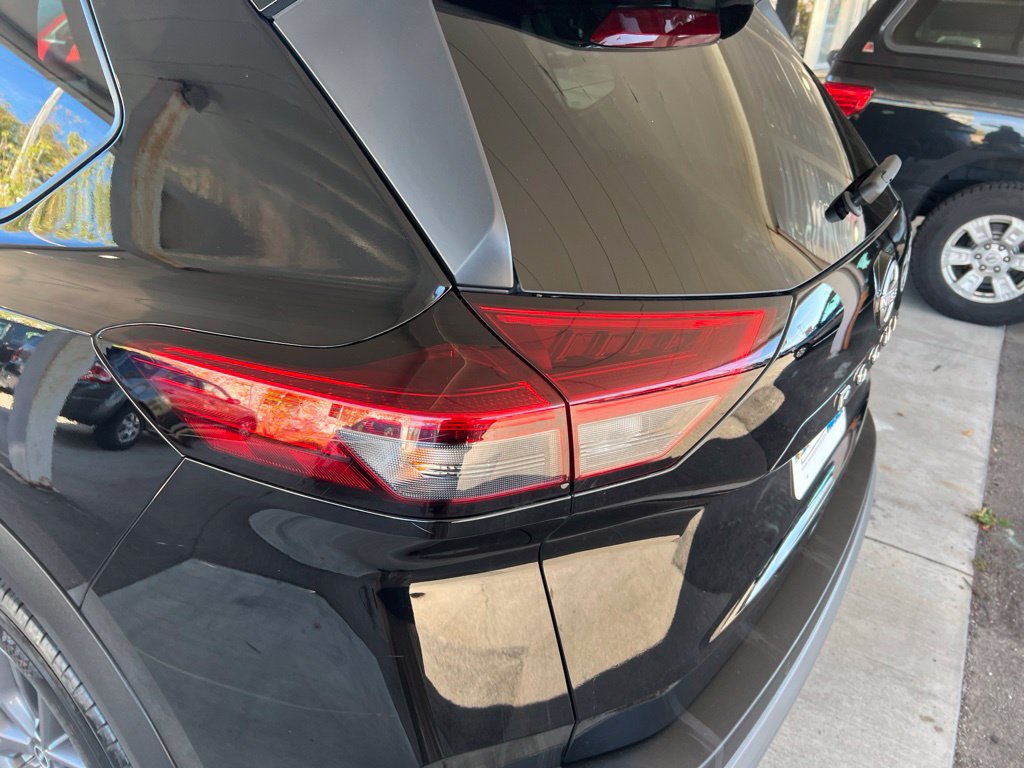 Certified 2023 Nissan Rogue S AWD/4WD image 34