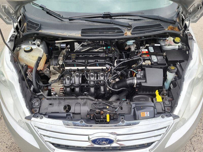 Used 2013 Ford Fiesta SE FWD image 33
