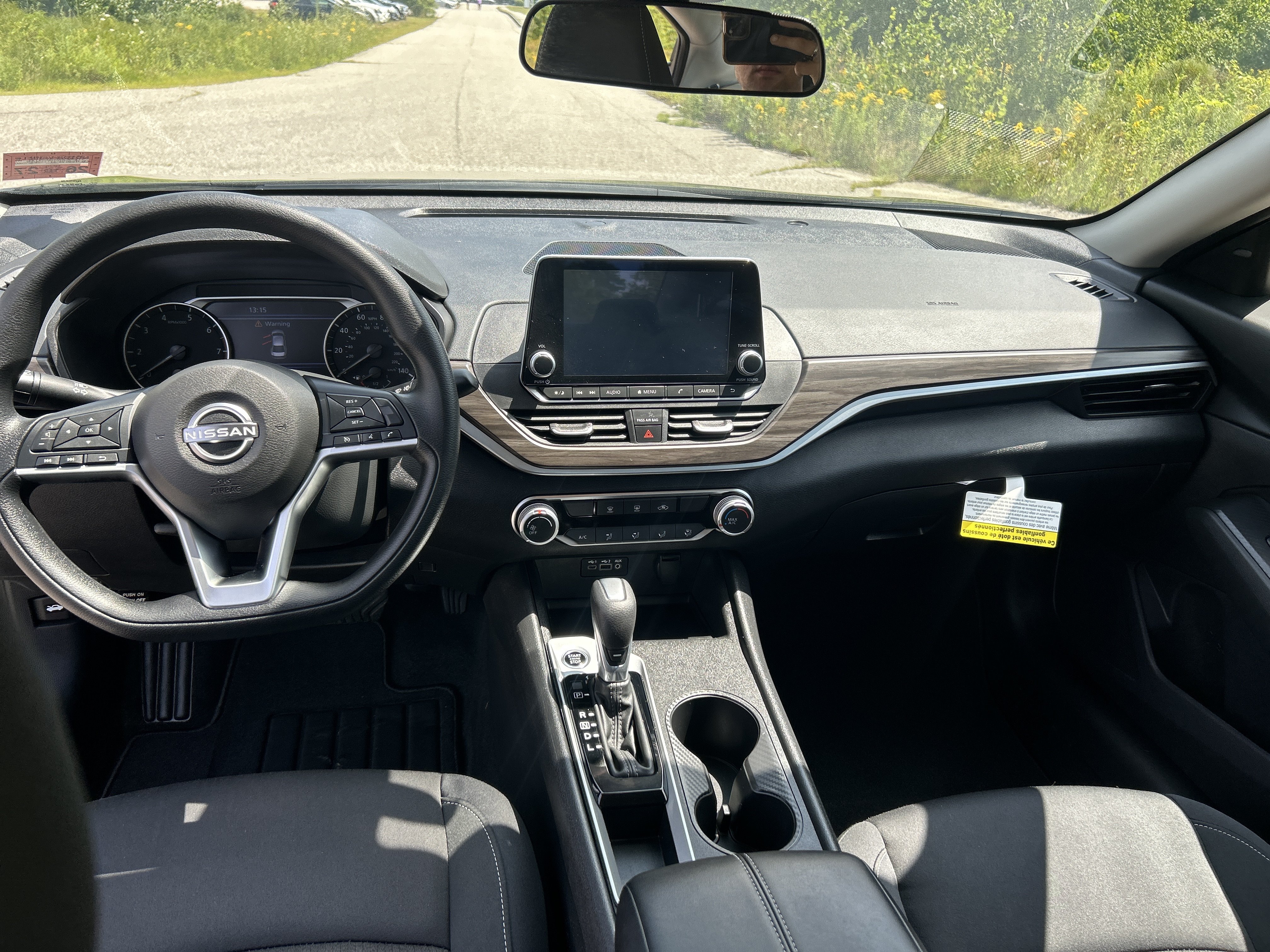 Certified 2025 Nissan Altima 2.5 SV FWD image 18