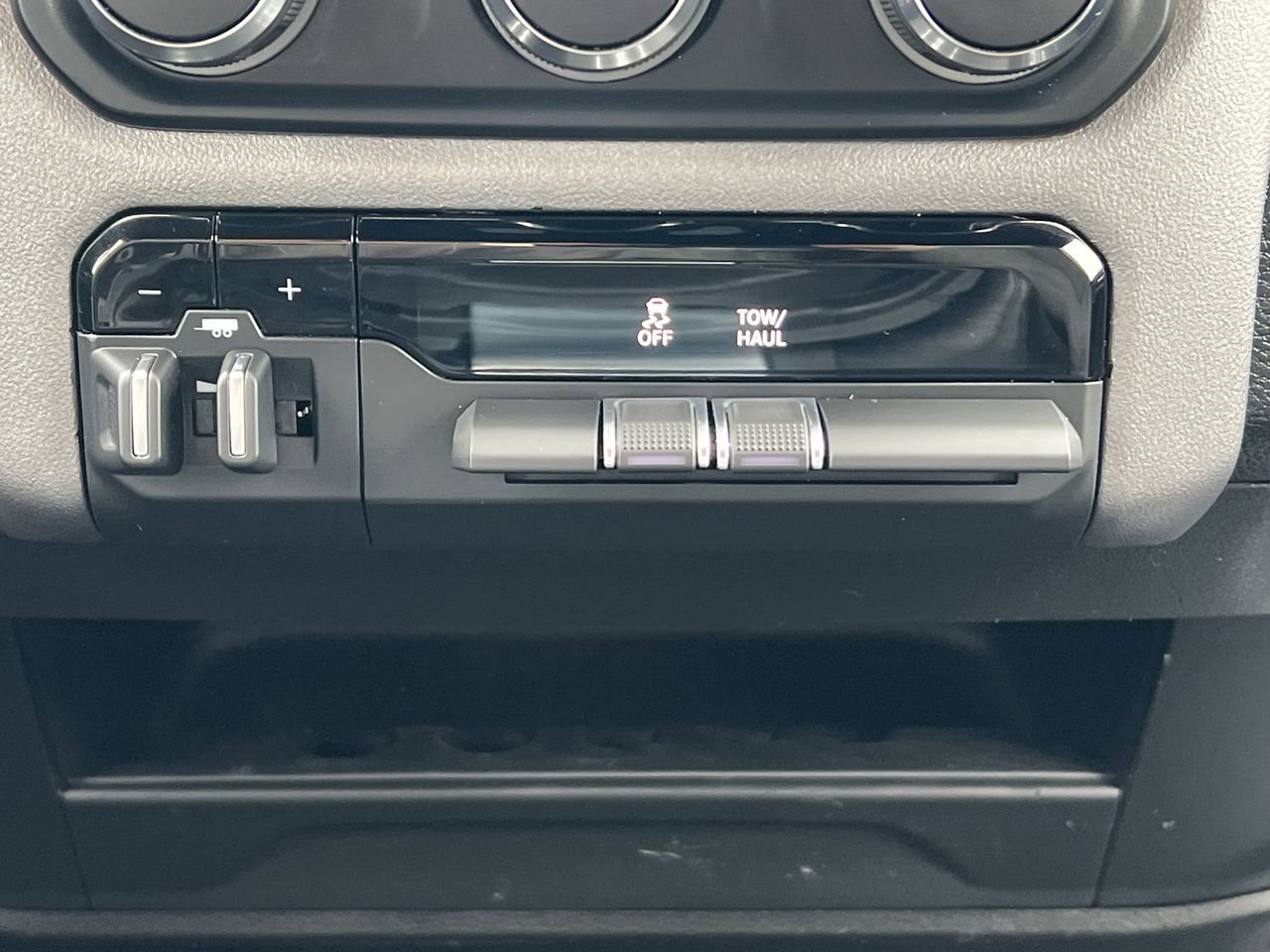 Used 2024 RAM 2500 Big Horn image 7