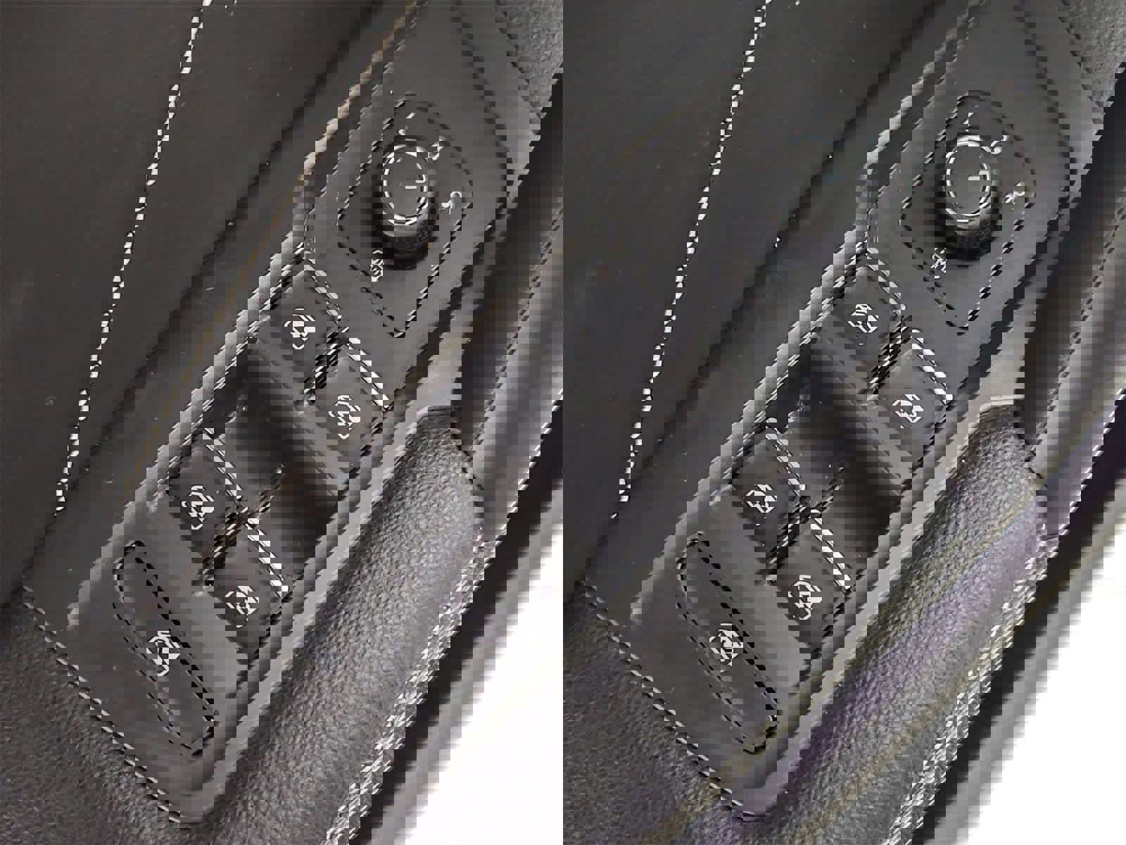 Certified 2022 Volkswagen Tiguan SE image 17