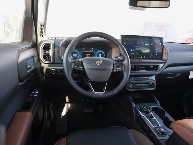 New 2025 Ford Bronco Sport Outer Banks w/ Outer Banks Tech Package+ AWD/4WD image 16
