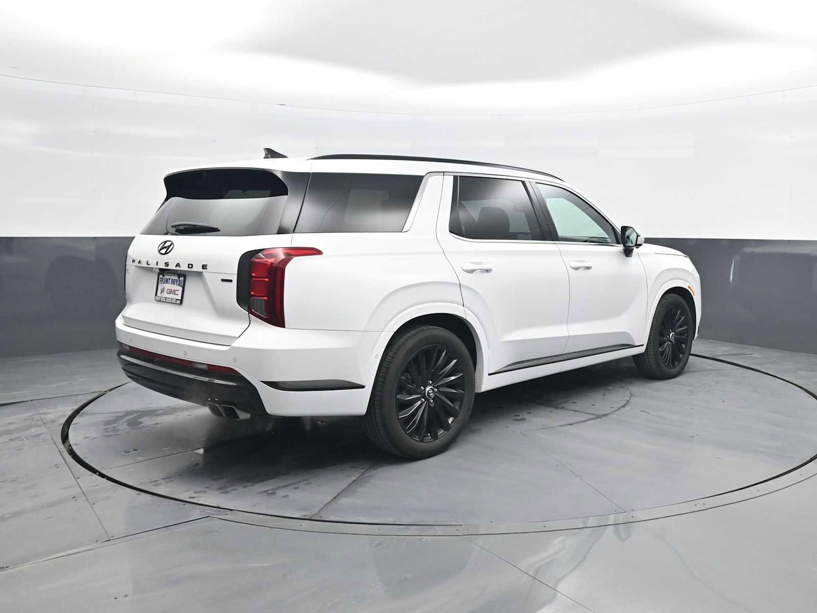 Used 2025 Hyundai Palisade Calligraphy image 8