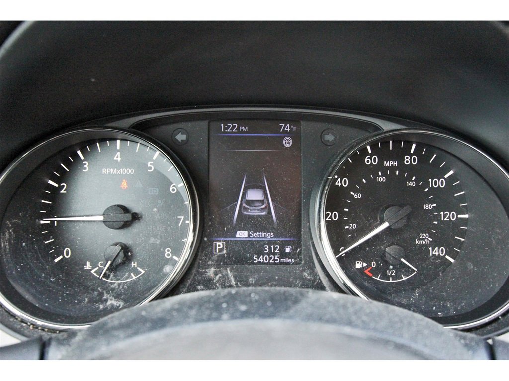 Used 2020 Nissan Rogue Sport SV image 10