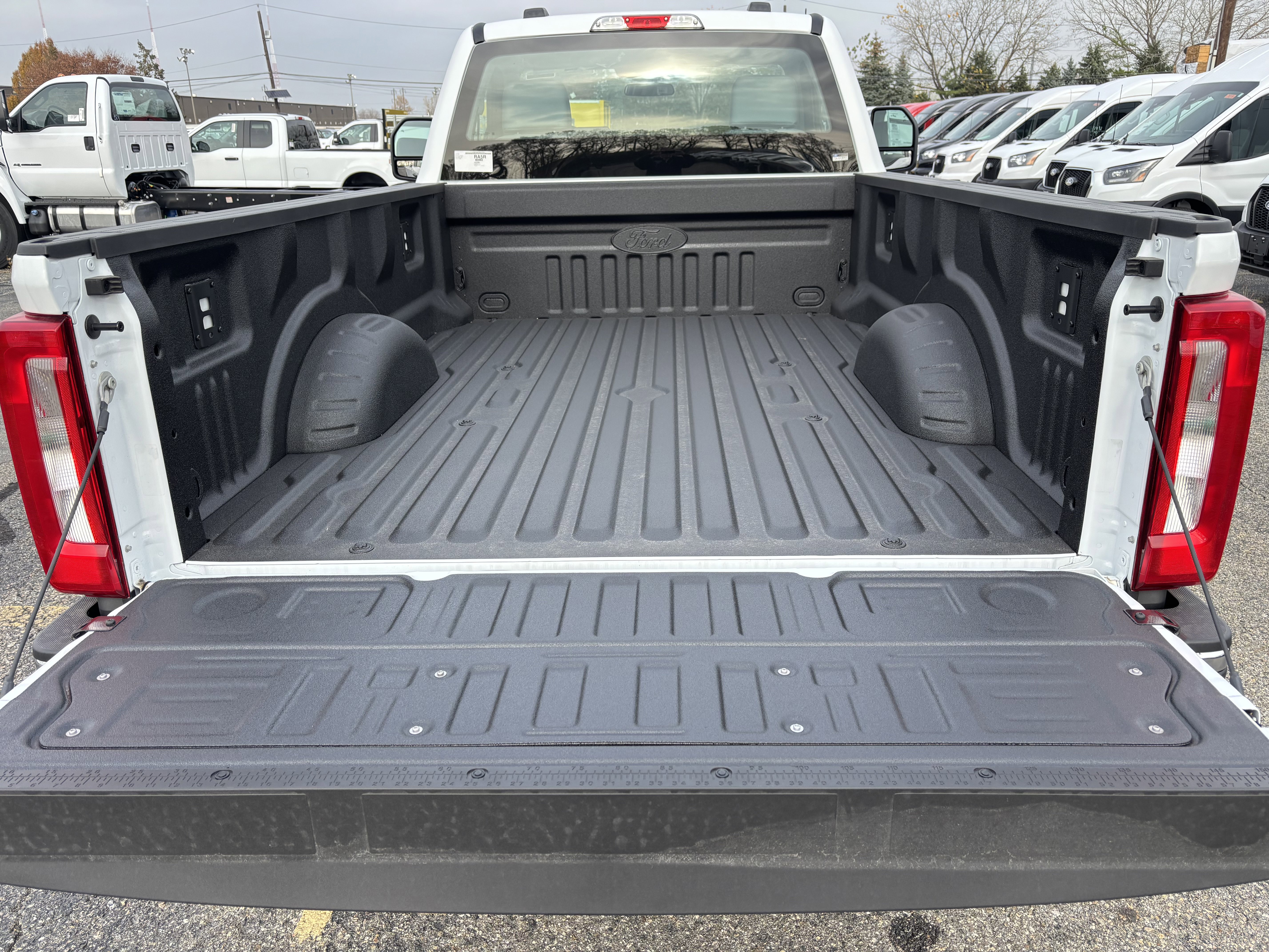 New 2026 Ford F350 XL w/ FX4 Off-Road Package image 9