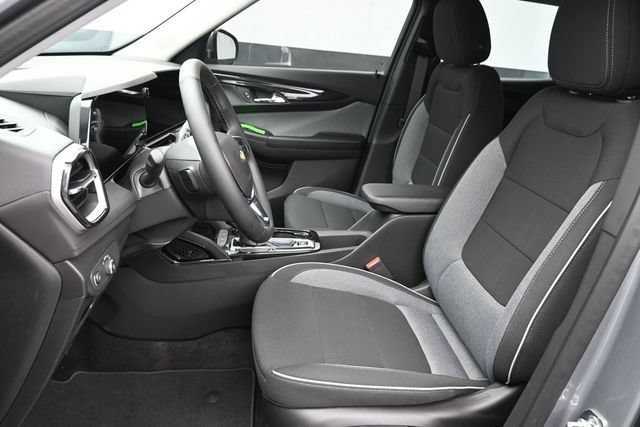 New 2026 Chevrolet TrailBlazer LT w/ Convenience Package FWD image 18