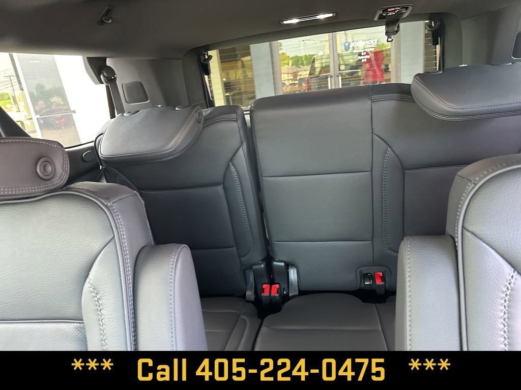 New 2026 GMC Yukon Denali w/ Denali Reserve Package AWD/4WD image 31