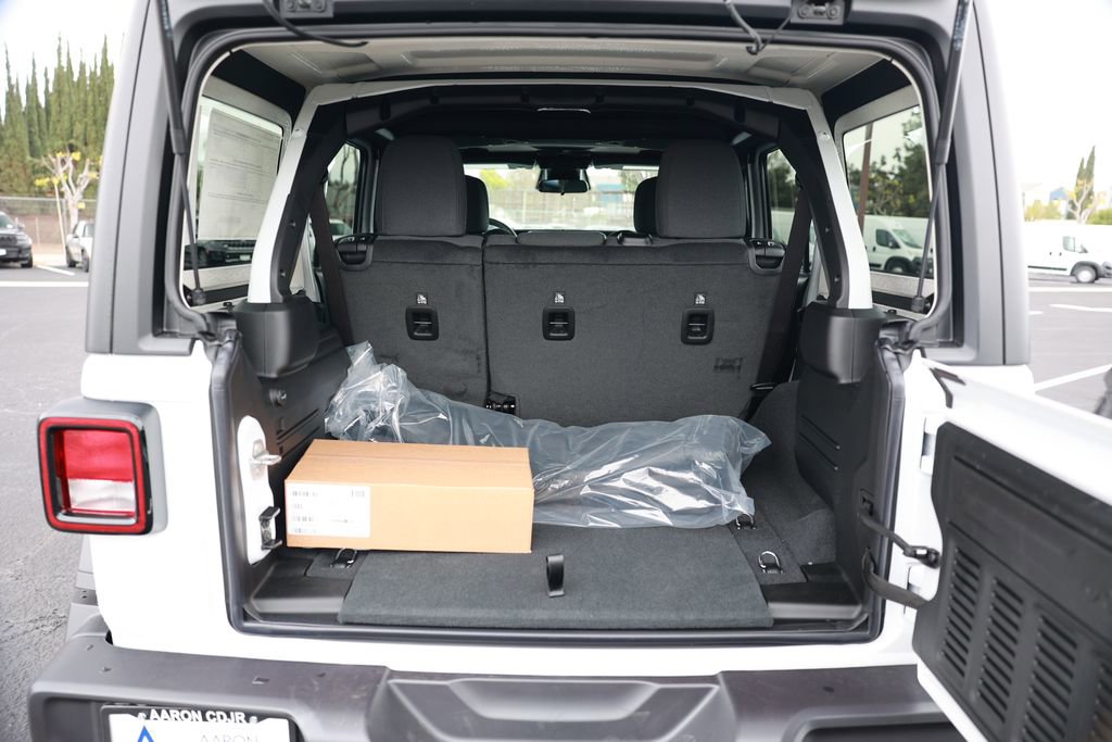 New 2026 Jeep Wrangler Willys image 32