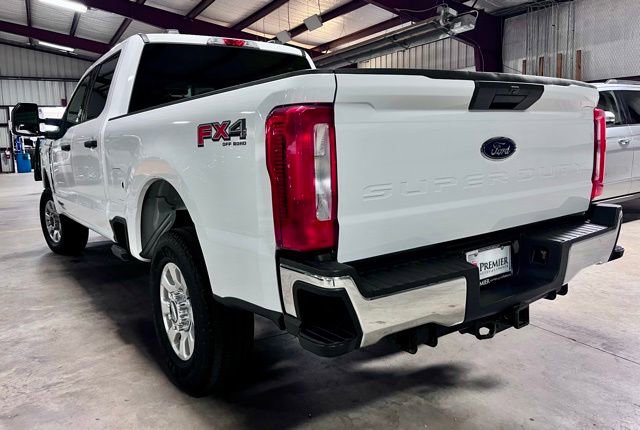 Used 2024 Ford F250 XLT w/ FX4 Off-Road Package AWD/4WD image 5