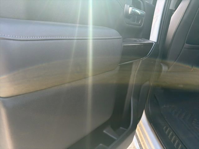 Used 2020 Chevrolet Silverado 3500 LTZ w/ LTZ Premium Package image 26