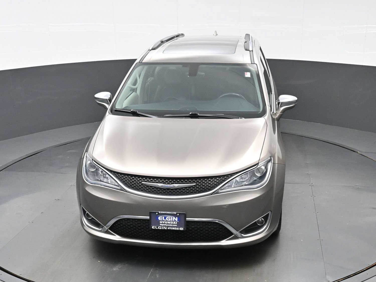 Used 2017 Chrysler Pacifica Limited FWD image 41