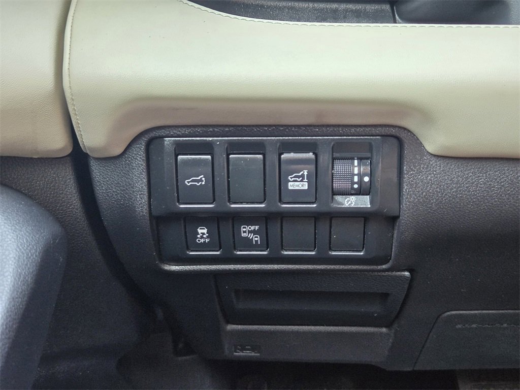 Used 2019 Subaru Ascent Touring w/ Popular Package #3 image 18